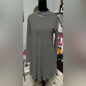 Abercrombie & Fitch Black and White Striped Midi Dress